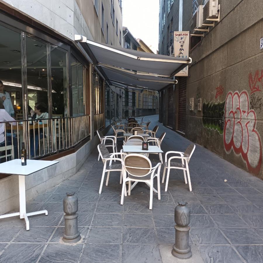 Piso En El Centro De Granada Con Garaje Incluido Gratis Apartment Exterior photo